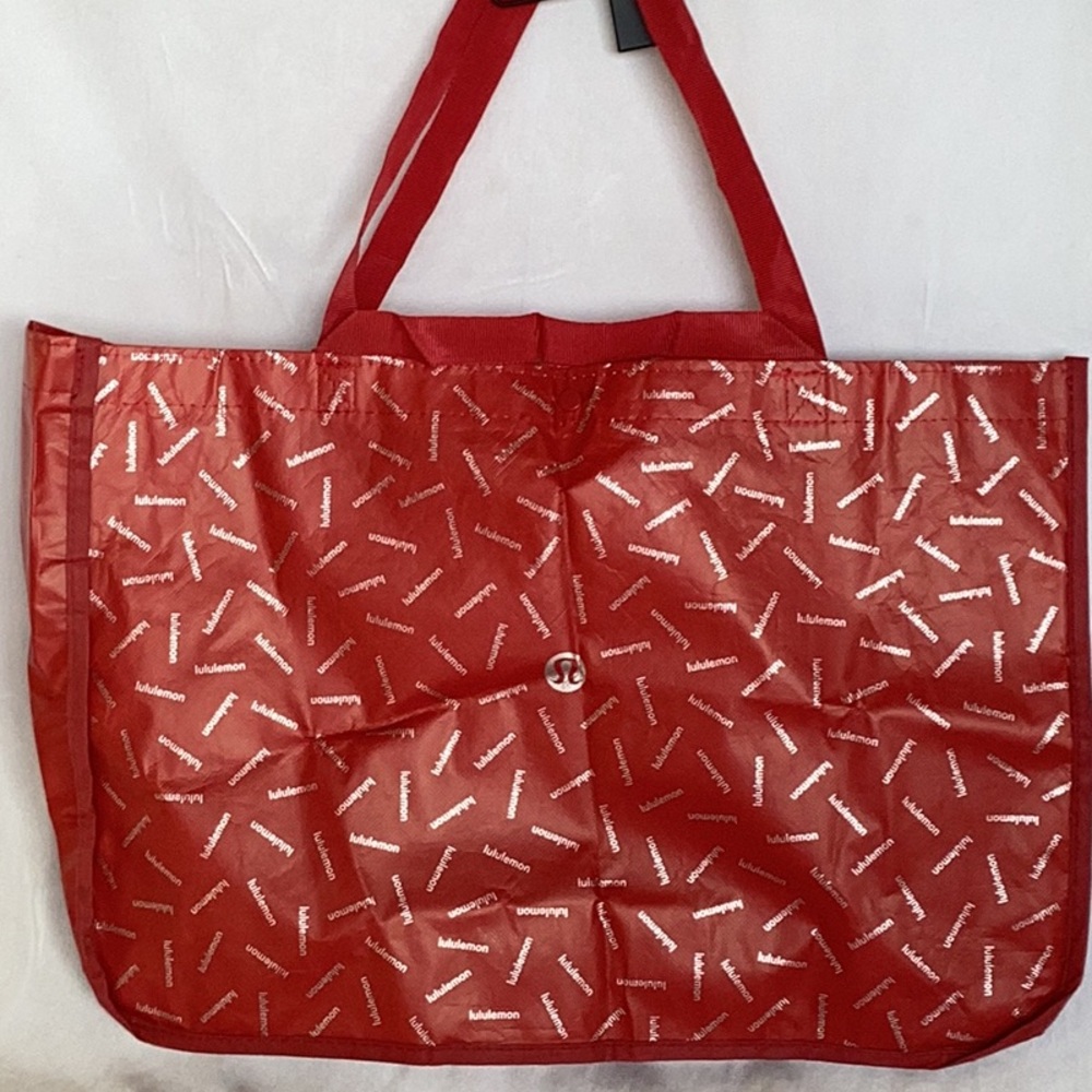 Lululemon reusable bag